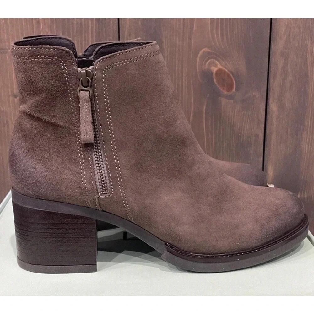 Salvia Willow Loggia Vizalo Suede Brown Ankle Boots‎ Women's Size 41 New